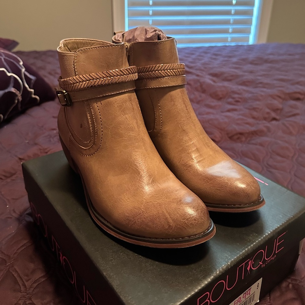 Corkys Tan Booties size 9